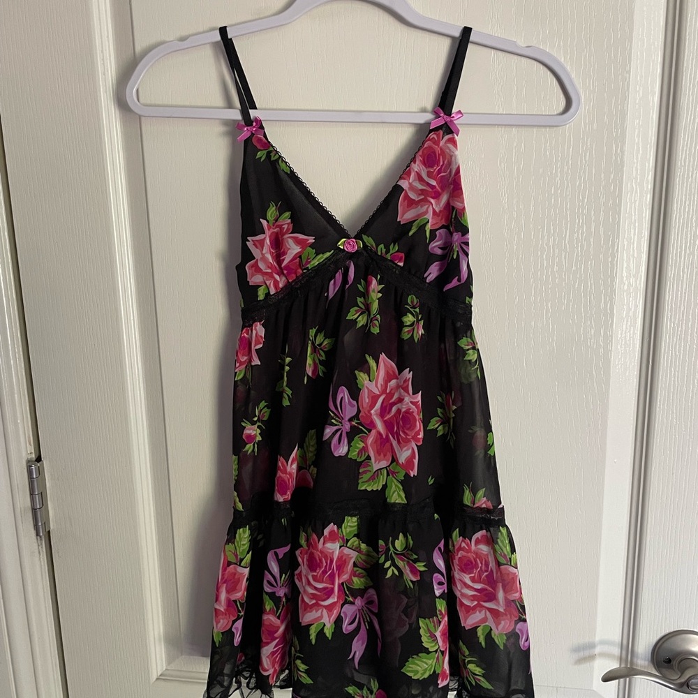Betsy Johnson baby doll chemise